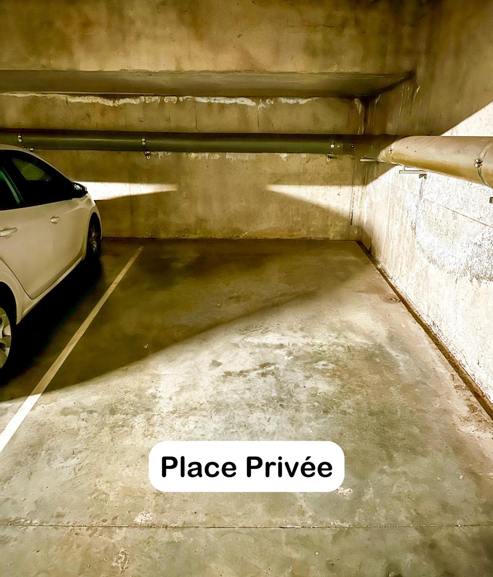Superbe Appartement - Parking Gratuit - 4 Personnes 尚贝里 外观 照片